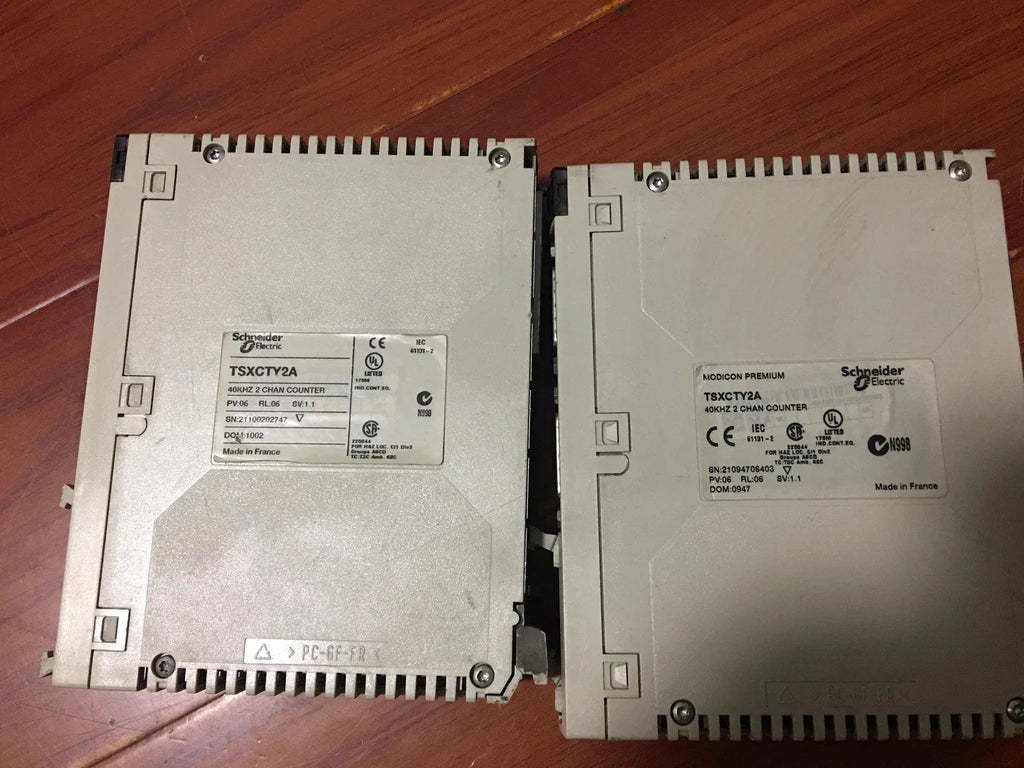 Schneider Electric TSXCTY2A Communication Module for Control Systems - ZYYKZ Test Equipment