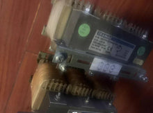 Load image into Gallery viewer, TRAMAG DR3-40-4-0040 9.2V 32A High-Capacity Lithium Battery Pack - ZYYKZ Test Equipment