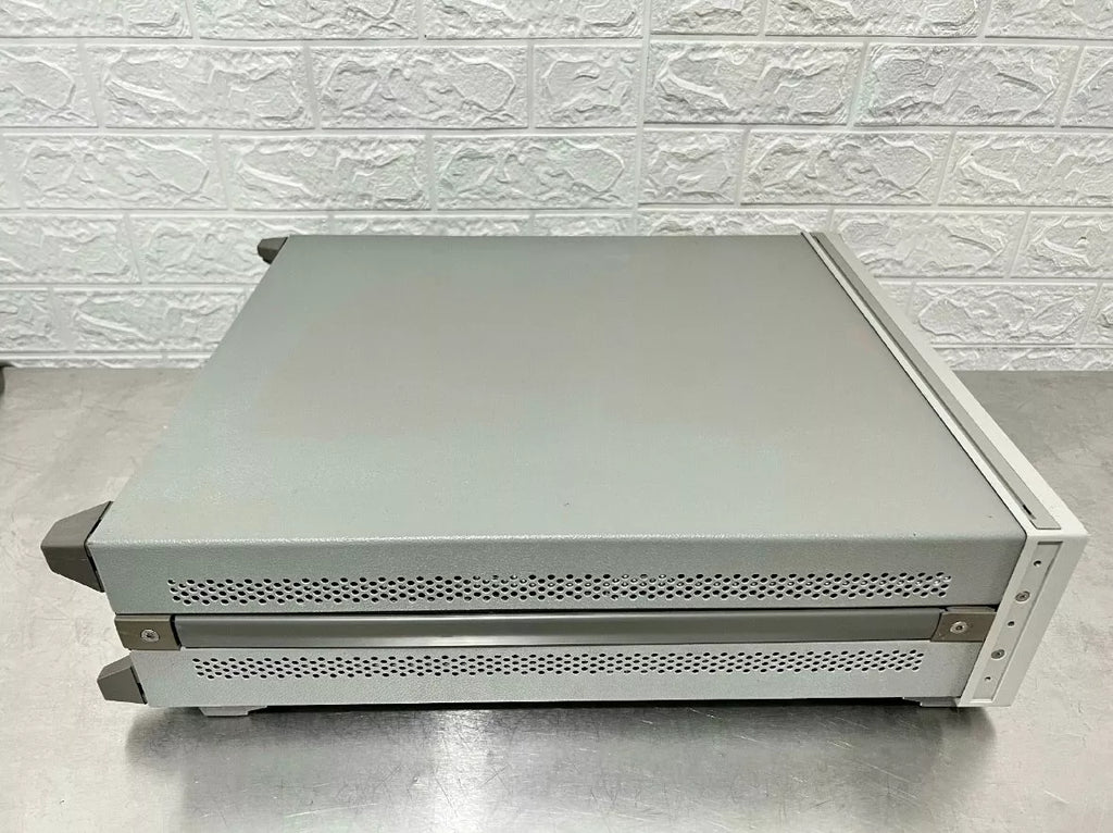 Agilent 83731B 1GHz-20GHz Synthesized Signal Generator - Used