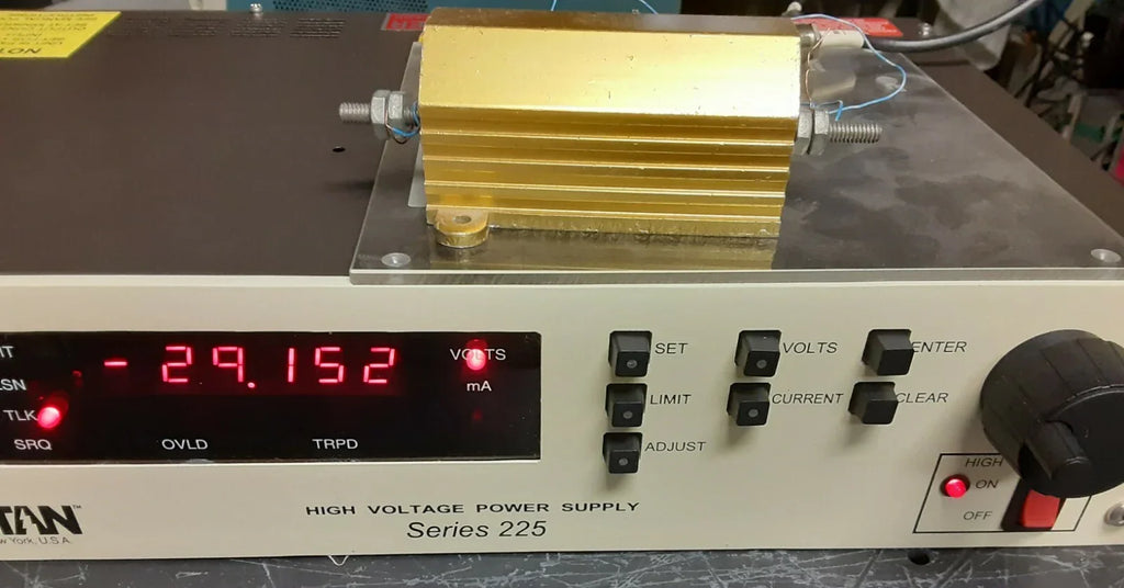 BERTAN High Voltage Lab Power Supply 1000V 30mA Precision Output - ZYYKZ Test Equipment