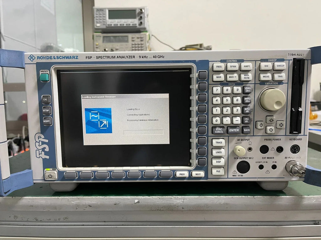 Rohde & Schwarz FSP40 Spectrum Analyzer - 9KHz to 40GHz, Model 1164.4391.40 with FSP-B3 Option - ZYYKZ Test Equipment