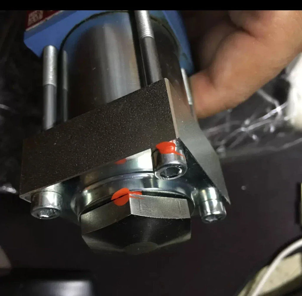 MOOG D633-460B Hydraulic Directional Control Valve - High Precision Flow Control - ZYYKZ Test Equipment