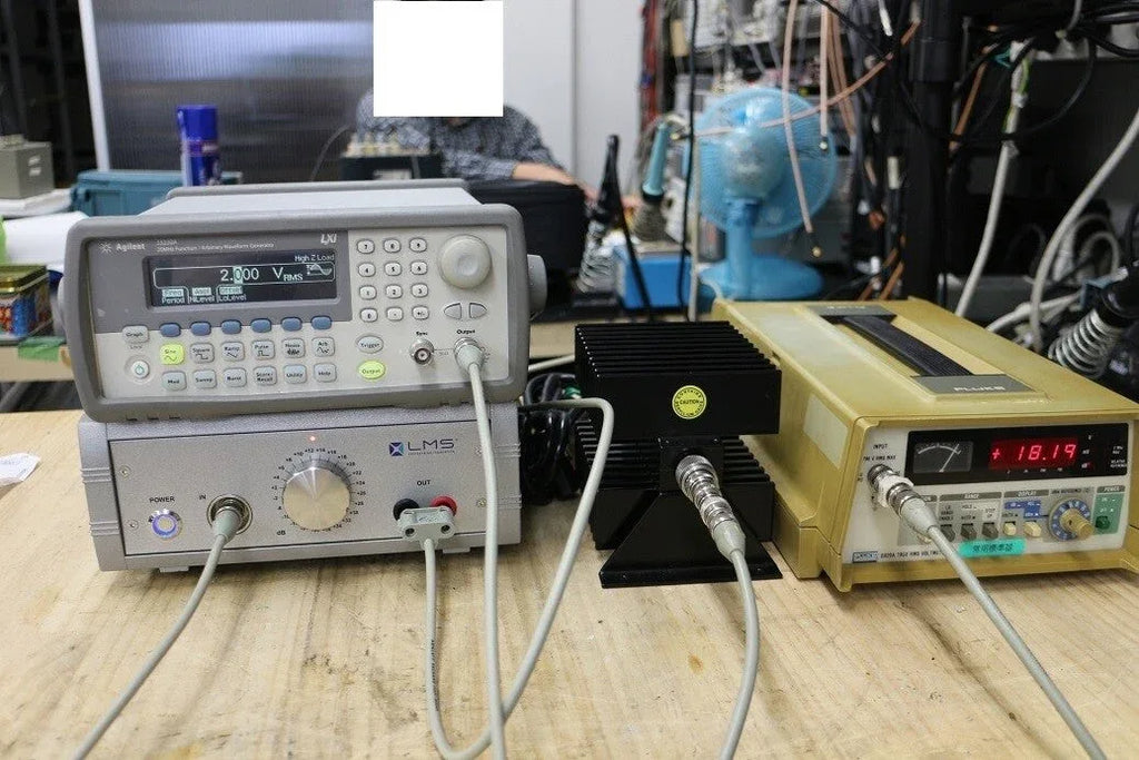 Siemens LMS Qsource 150Vrms High-Voltage Power Amplifier - ZYYKZ Test Equipment
