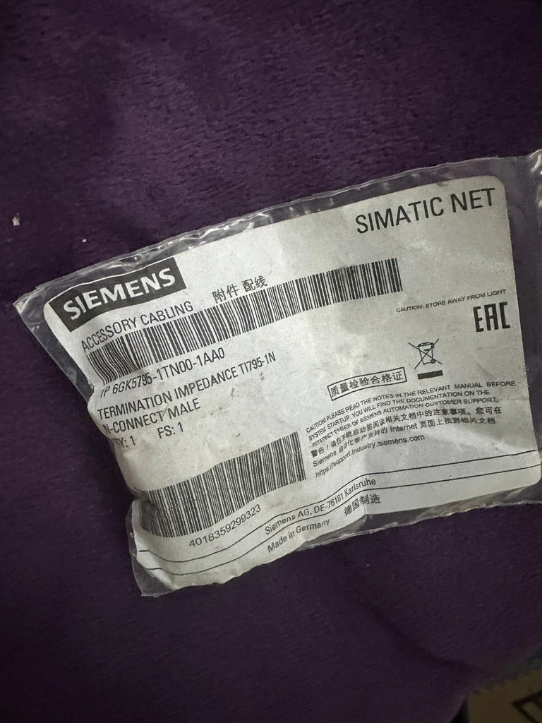 Siemens 6GK5795-1TN00-1AA0 Industrial Ethernet RJ45 Connector for High-Speed Data Transmission - ZYYKZ Test Equipment