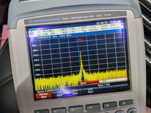 Load image into Gallery viewer, Rohde &amp; Schwarz FSH20 K17 Handheld Spectrum Analyzer with Integrated Power Meter &amp; Sensor - Calibrated - ZYYKZ Test Equipment