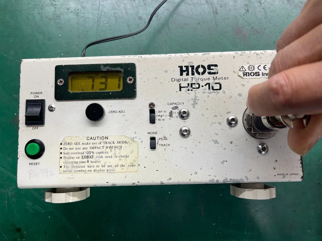 HIOS HP-10 Digital Torque Meter with Rechargeable Battery and 240VAC Adapter - ZYYKZ Test Equipment
