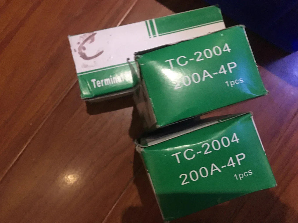 TC-2004 200A 4-Pole High-Quality Circuit Breaker for Residential & Commercial Use - ZYYKZ Test Equipment