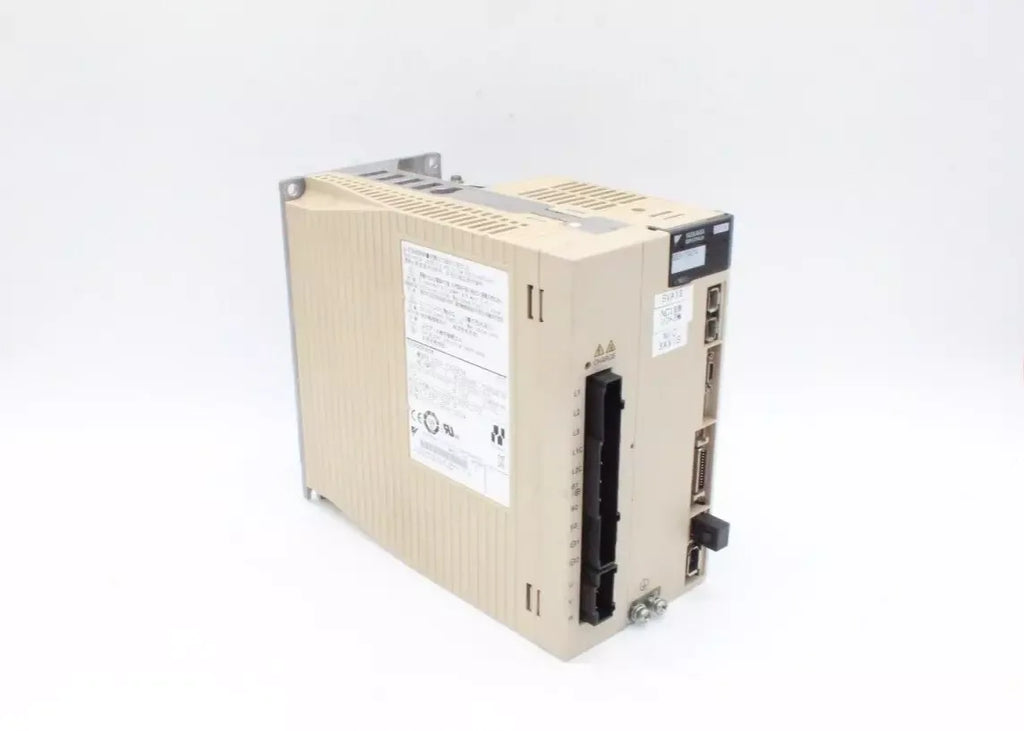 YASKAWA SGDV-120A21A AC Servo Drive 1.5kW 200-230VAC 3-Phase 50/60Hz - ZYYKZ Test Equipment