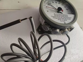 MT-STW160F2/4/6m Digital Thermometer - Used