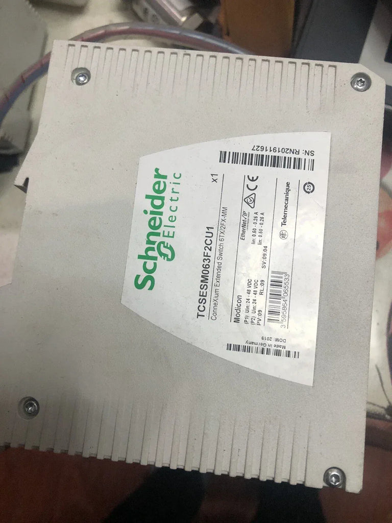 TC Communications TCSESM063F2CU1 RF Front-End Module for Wireless Systems - ZYYKZ Test Equipment