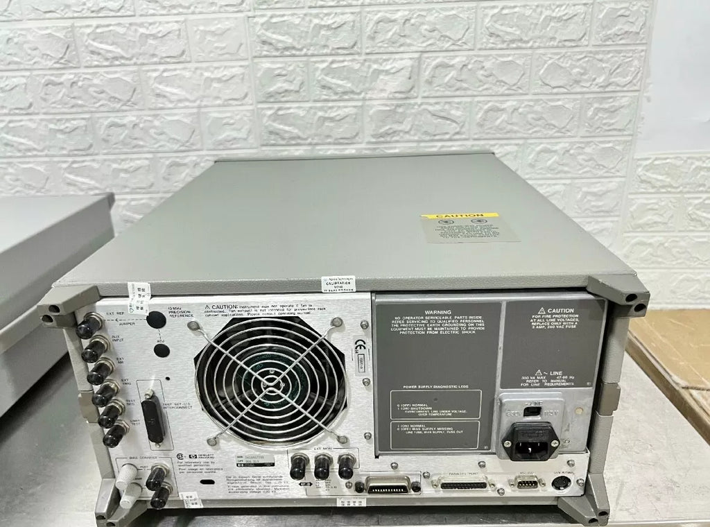 HP 8753D Network Analyzer - 30 kHz to 3 GHz - Used