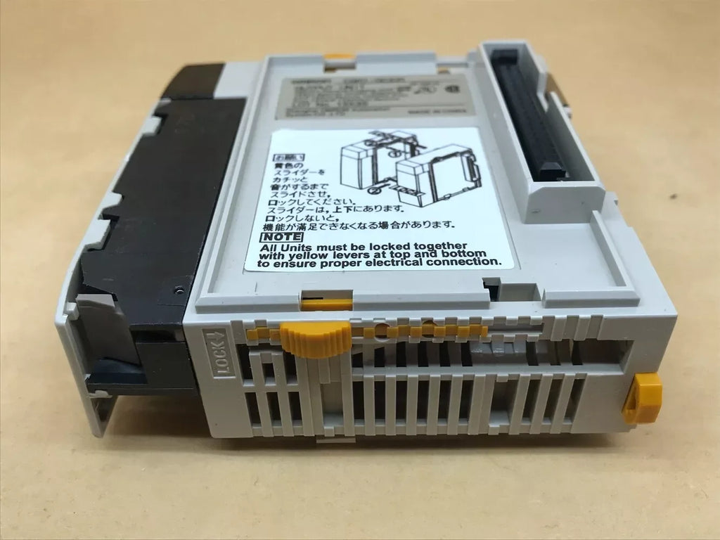 OMRON CQM1-OC221 Output Unit for CQM1 PLC Systems - ZYYKZ Test Equipment