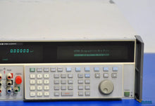Load image into Gallery viewer, Fluke 5700A Multifunction Calibrator - Wideband ACV