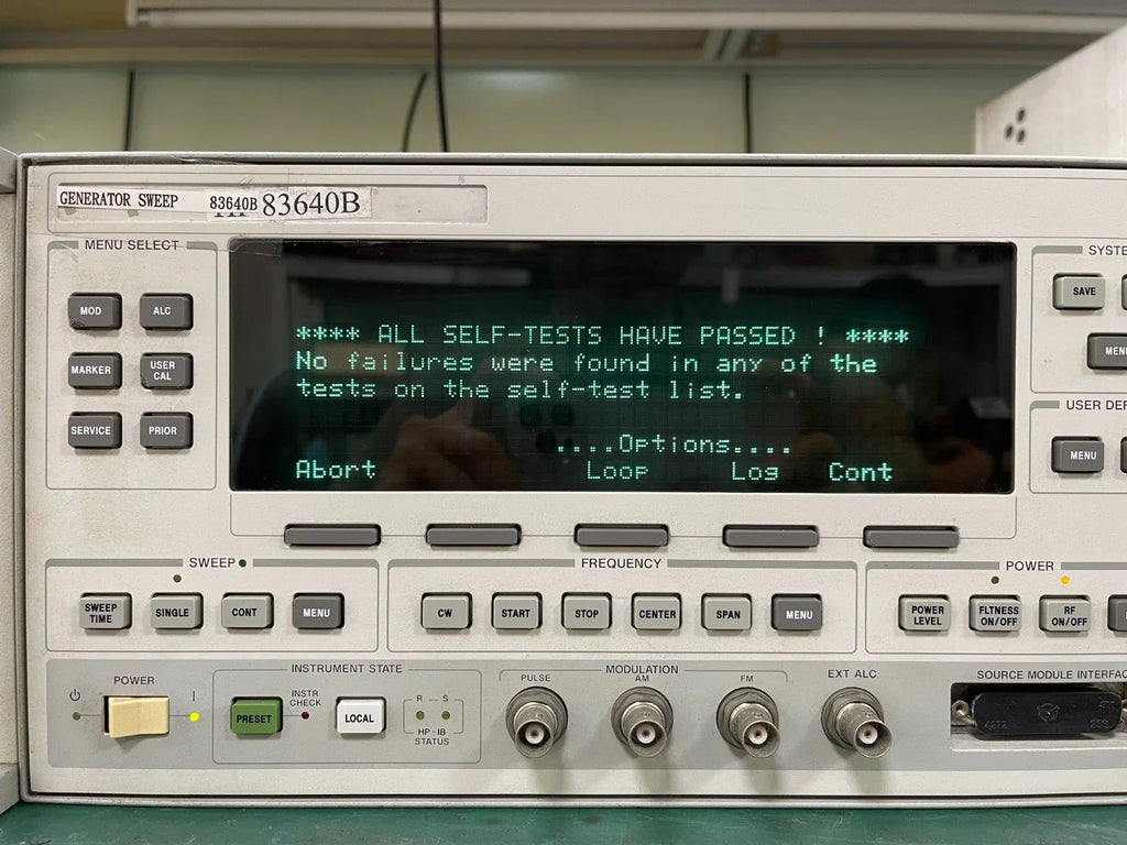 HP Agilent 83640B Synthesized Sweep Signal Generator 10 MHz - 40 GHz - ZYYKZ Test Equipment