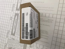 Load image into Gallery viewer, Siemens SIMATIC S7-300 Digital Output Module 6ES7 132-6BF00-0BA0 - ZYYKZ Test Equipment