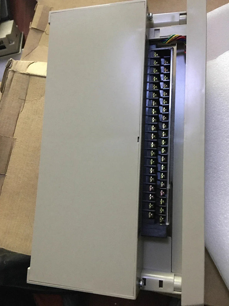 ABB Procontic 07AB61 R1/GJV 30 743 61 R1 Digital Output Module - ZYYKZ Test Equipment