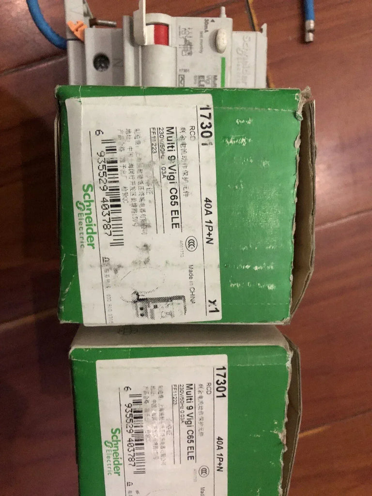 Schneider Electric Multi 9 Vigi C63 40A 1P+N RCBO Circuit Breaker - ZYYKZ Test Equipment