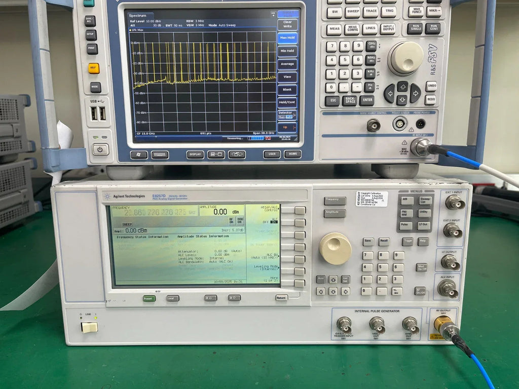 Agilent E8257D PSG Analog Signal Generator 250 kHz to 40 GHz - ZYYKZ Test Equipment