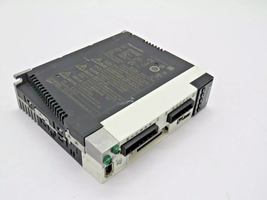 Panasonic MINAS MADLN05SG AC Servo Drive 100W 0-240V 1.2A - ZYYKZ Test Equipment