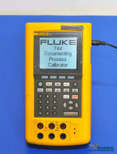 Load image into Gallery viewer, Fluke 744 Documenting Multifunction Process Calibrator with HART and NIST Calibration