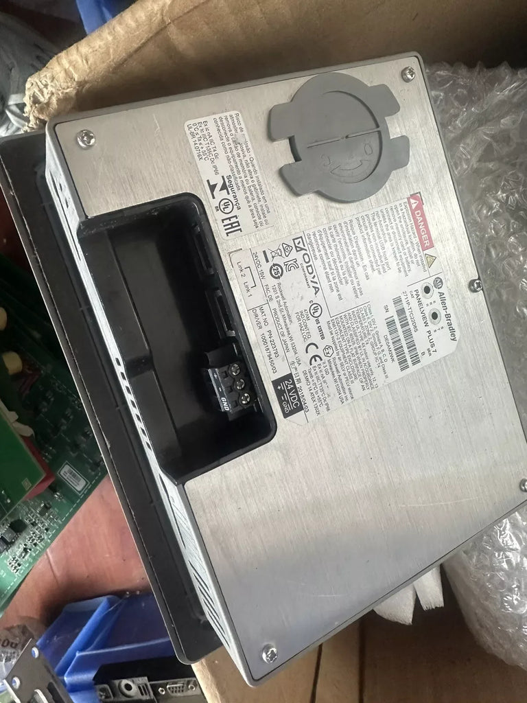 Allen-Bradley 2711P-T6C21D8S 6.5 Touchscreen PanelView Plus for Industrial Control - ZYYKZ Test Equipment