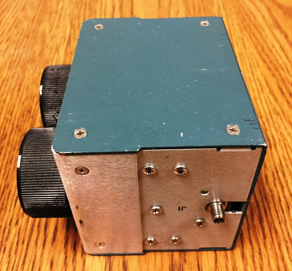 Weinschel API Technologies AF117A-69-11 Precision Step Attenuator 69 dB - ZYYKZ Test Equipment