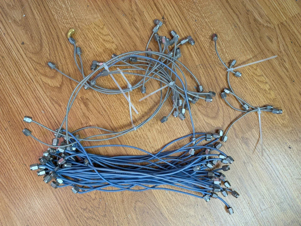 Huber & SUHNER Minibend Flex SMA to 3.5mm RF Cable 50 GHz, 25.4 cm (R-10) - ZYYKZ Test Equipment