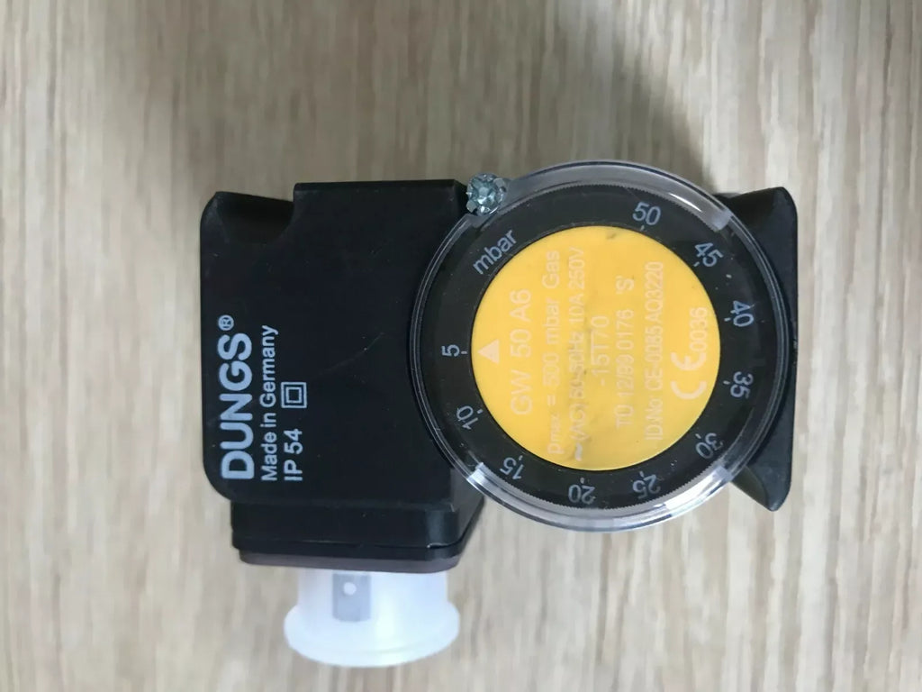 Dungs GW50A6 Pressure Switch – Adjustable Gas Pressure Control - ZYYKZ Test Equipment