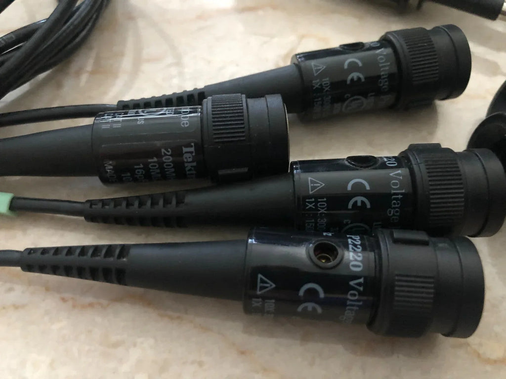 Tektronix 200MHz Passive Voltage Probe - High Precision Oscilloscope Accessory - ZYYKZ Test Equipment