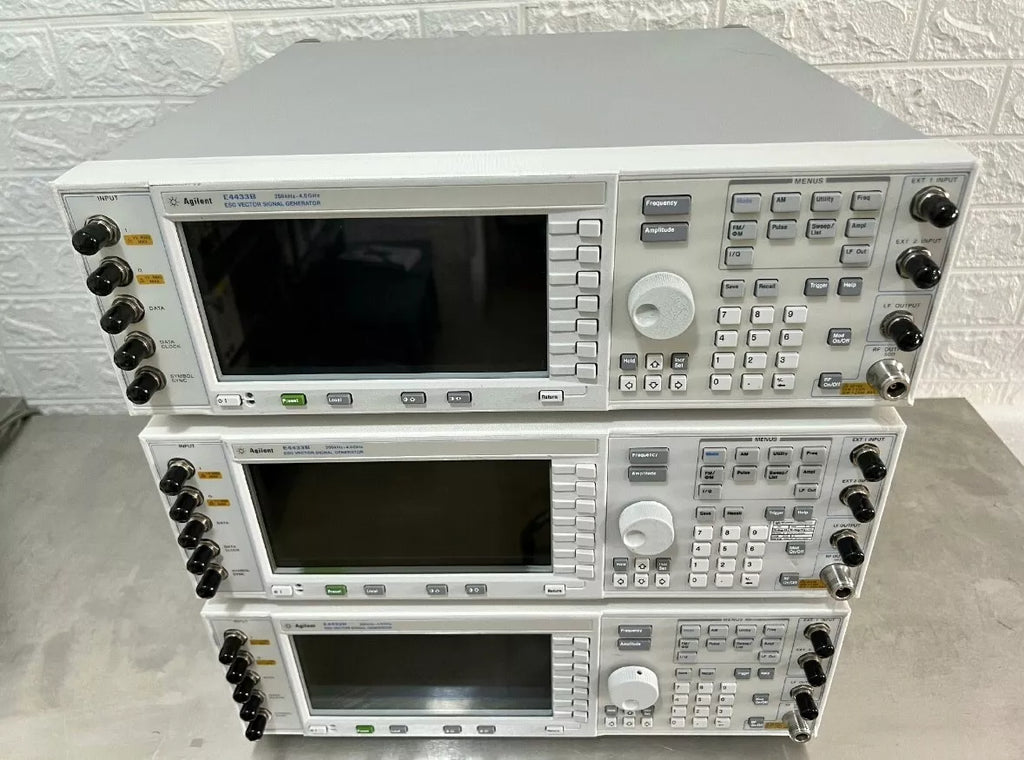 Keysight Agilent HP E4433B 4GHz ESG-D Signal Generator - Used