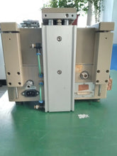 Load image into Gallery viewer, Tescom TC-5942A RF Test Cell with TC-93030A Precision Fixture - ZYYKZ Test Equipment