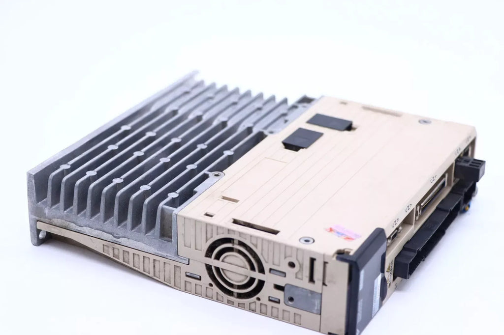 Yaskawa SGDV-2R8A01A002000 Sigma-V Series High-Performance Servo Drive - ZYYKZ Test Equipment