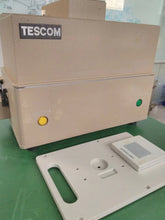 Load image into Gallery viewer, Tescom TC-5942A RF Test Cell with TC-93030A Precision Fixture - ZYYKZ Test Equipment