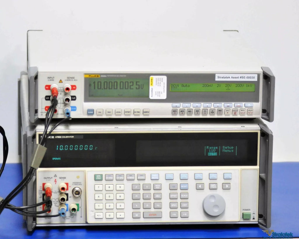Fluke 5700A Multifunction Calibrator with Wideband Option