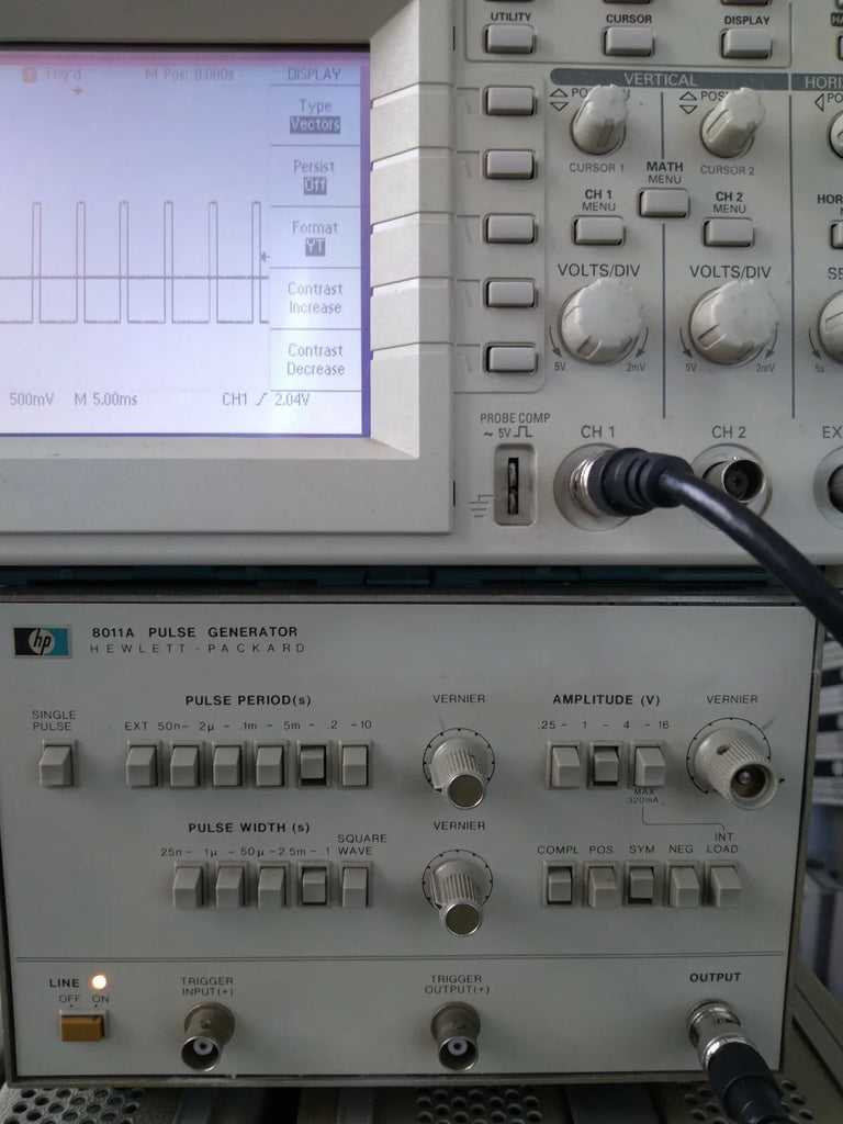 HP Agilent 8011A Precision Pulse Generator - ZYYKZ Test Equipment