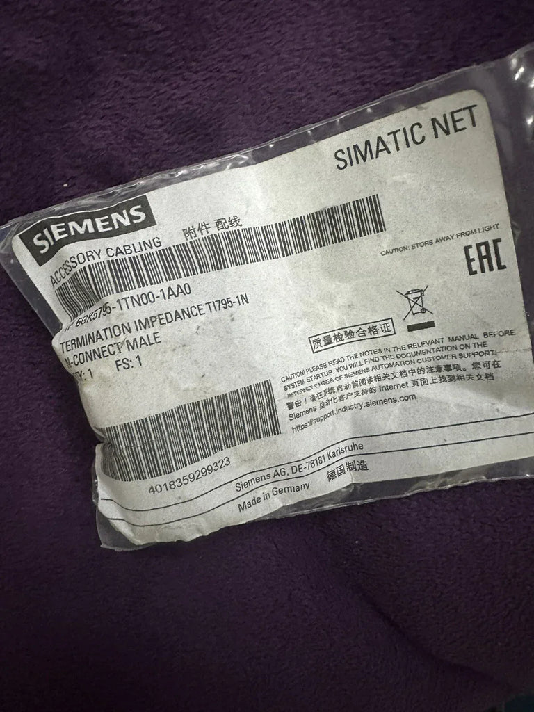 Siemens 6GK5795-1TN00-1AA0 Industrial Ethernet RJ45 Connector for High-Speed Data Transmission - ZYYKZ Test Equipment