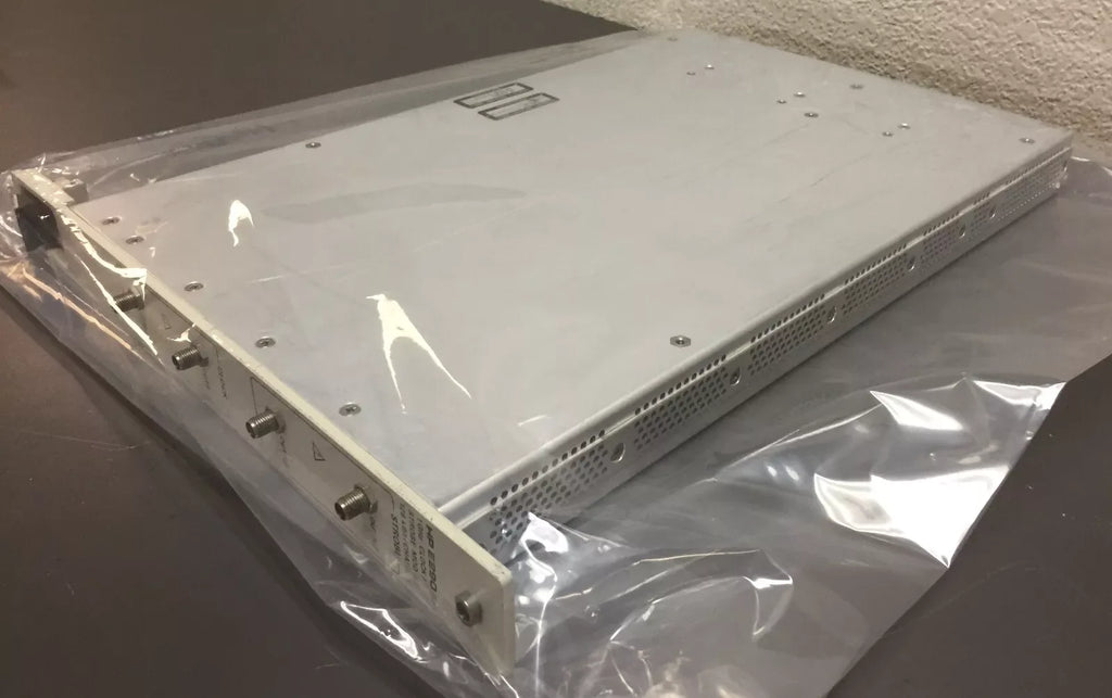 Keysight E2905A 1 GHz Clock/Strobe Module with 128KBit Memory - ZYYKZ Test Equipment