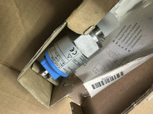 Load image into Gallery viewer, Endress+Hauser PMC131-A11F1A2H Pressure Transmitter, High Accuracy - ZYYKZ Test Equipment