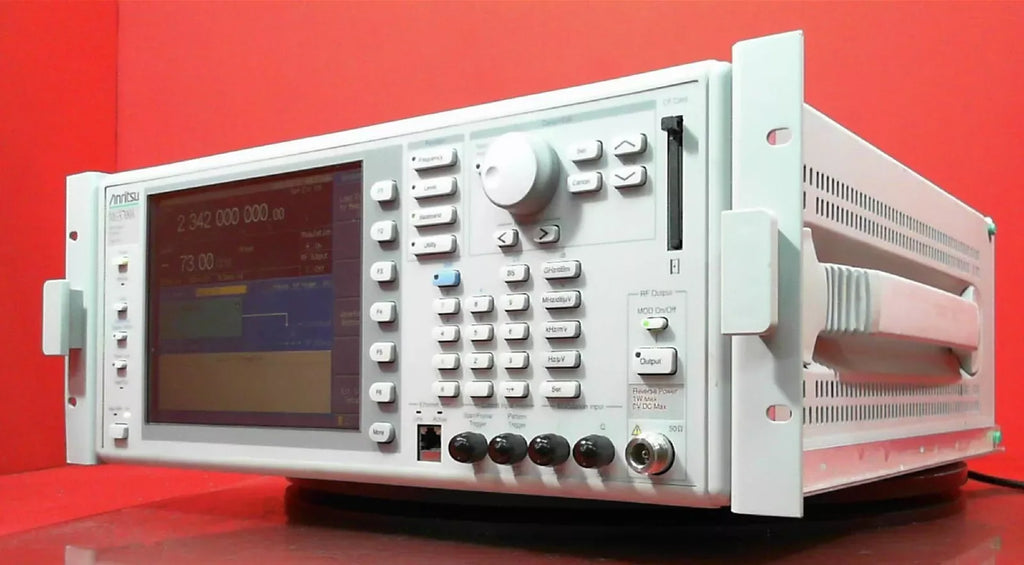 Anritsu MG3700A Vector Signal Generator 250 kHz to 3.0 GHz - ZYYKZ Test Equipment