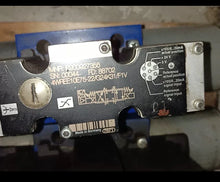 Load image into Gallery viewer, Rexroth R900927356 4WREE10E75-22/G24K31/F1V Hydraulic Directional Control Valve, 4-Way, Solenoid Operated - ZYYKZ Test Equipment