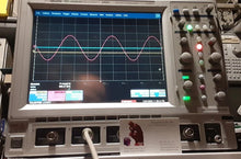 Load image into Gallery viewer, LeCroy WaveSurfer WR64Xs 600 MHz Digital Oscilloscope - ZYYKZ Test Equipment