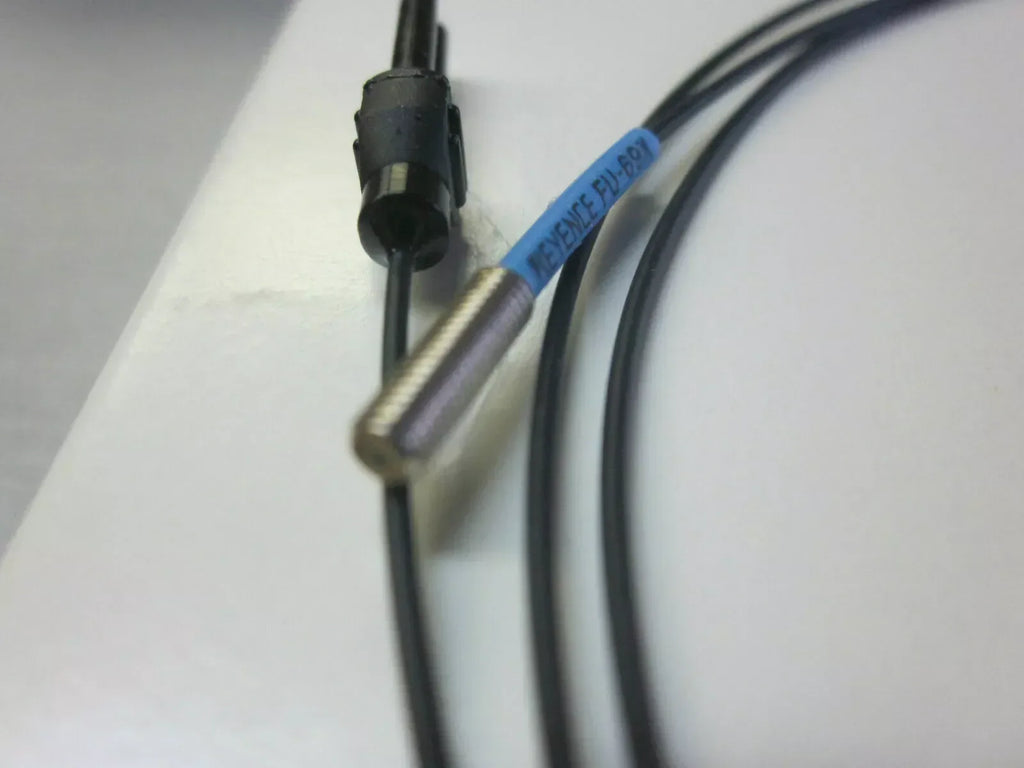 Keyence FU-69X Fiber Optic Sensor with Cable - New In Box - ZYYKZ Test Equipment