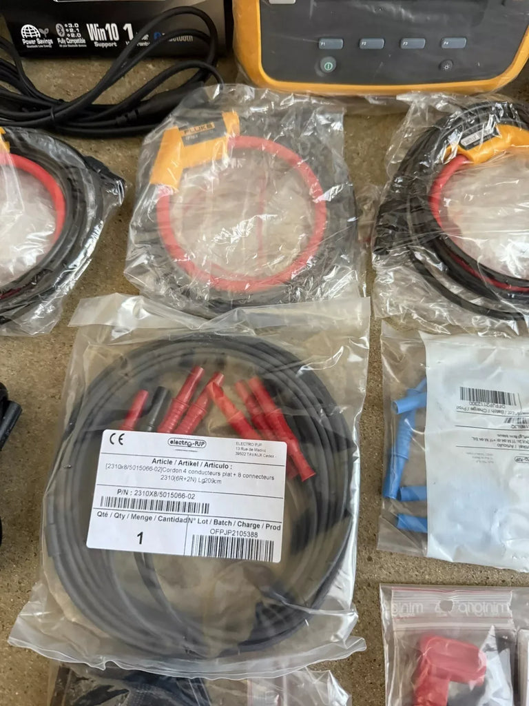 Fluke 1738 3-Phase Power Logger Kit with Accessories, Calibrated 2024 - ZYYKZ Test Equipment