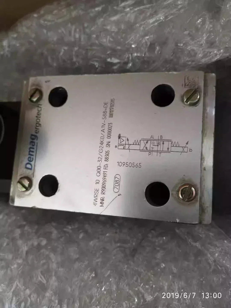 Rexroth 4WRSE 10 Q00-32 Hydraulic Directional Control Valve - ZYYKZ Test Equipment