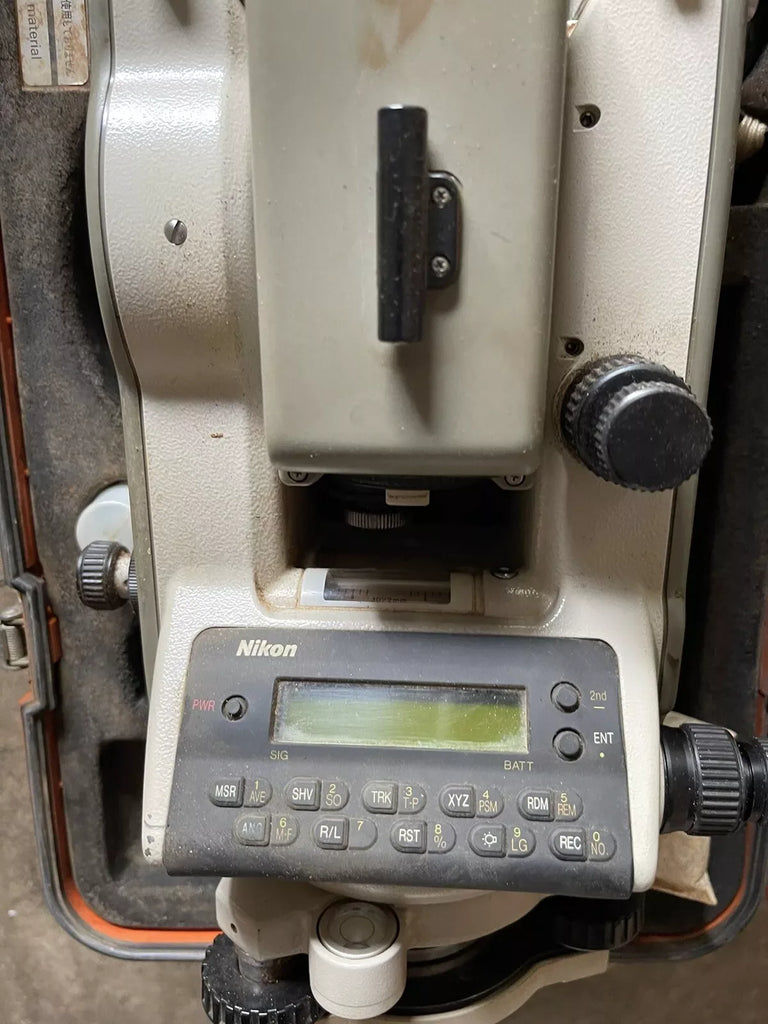 Nikon DTM-A20 Digital Theodolite with Carry Case - AS IS - ZYYKZ Test Equipment