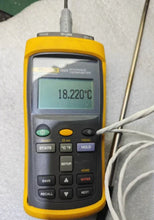 Load image into Gallery viewer, FLUKE 1523 Handheld Reference Thermometer with Dual Input and High Accuracy - ZYYKZ Test Equipment