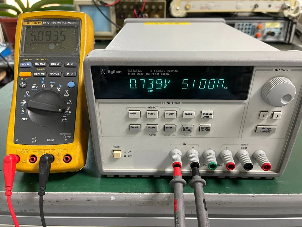 HP Agilent E3631A Triple Output DC Power Supply 0-6V/5A & 0-25V/1A - ZYYKZ Test Equipment