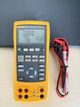 Load image into Gallery viewer, Fluke 724 Documenting Process Calibrator with Test Leads - ZYYKZ Test Equipment