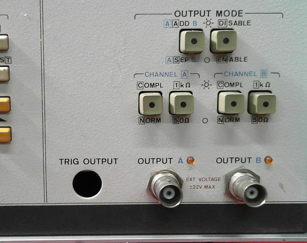 Agilent 8160A 50MHz Pulse Generator - ZYYKZ Test Equipment
