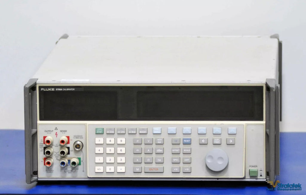 Fluke 5700A Multifunction Calibrator with Wideband Option - Calibrated